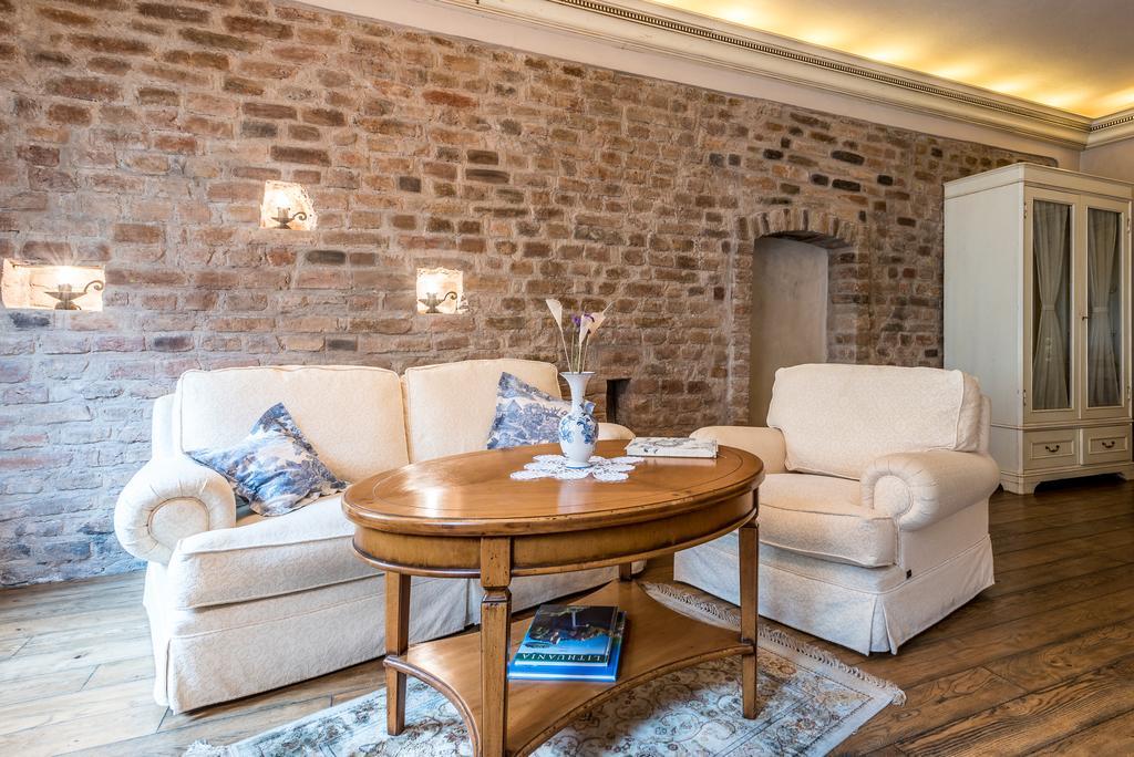 Angel House Vilnius, Pilies Apartment ภายนอก รูปภาพ