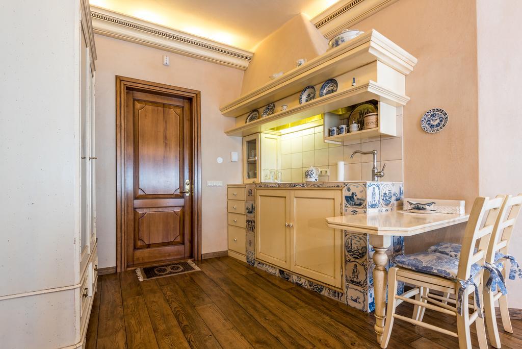 Angel House Vilnius, Pilies Apartment ภายนอก รูปภาพ
