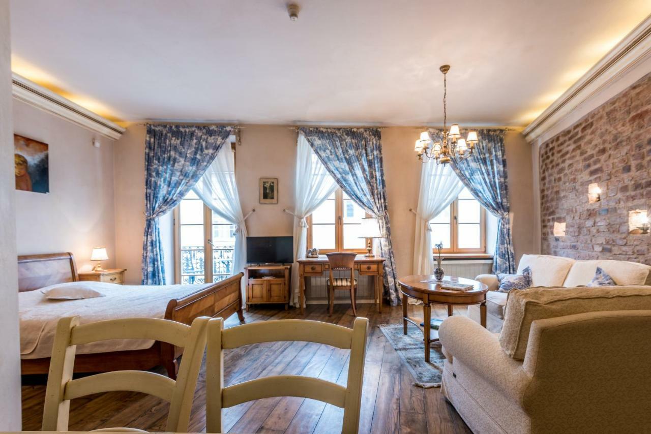 Angel House Vilnius, Pilies Apartment ภายนอก รูปภาพ